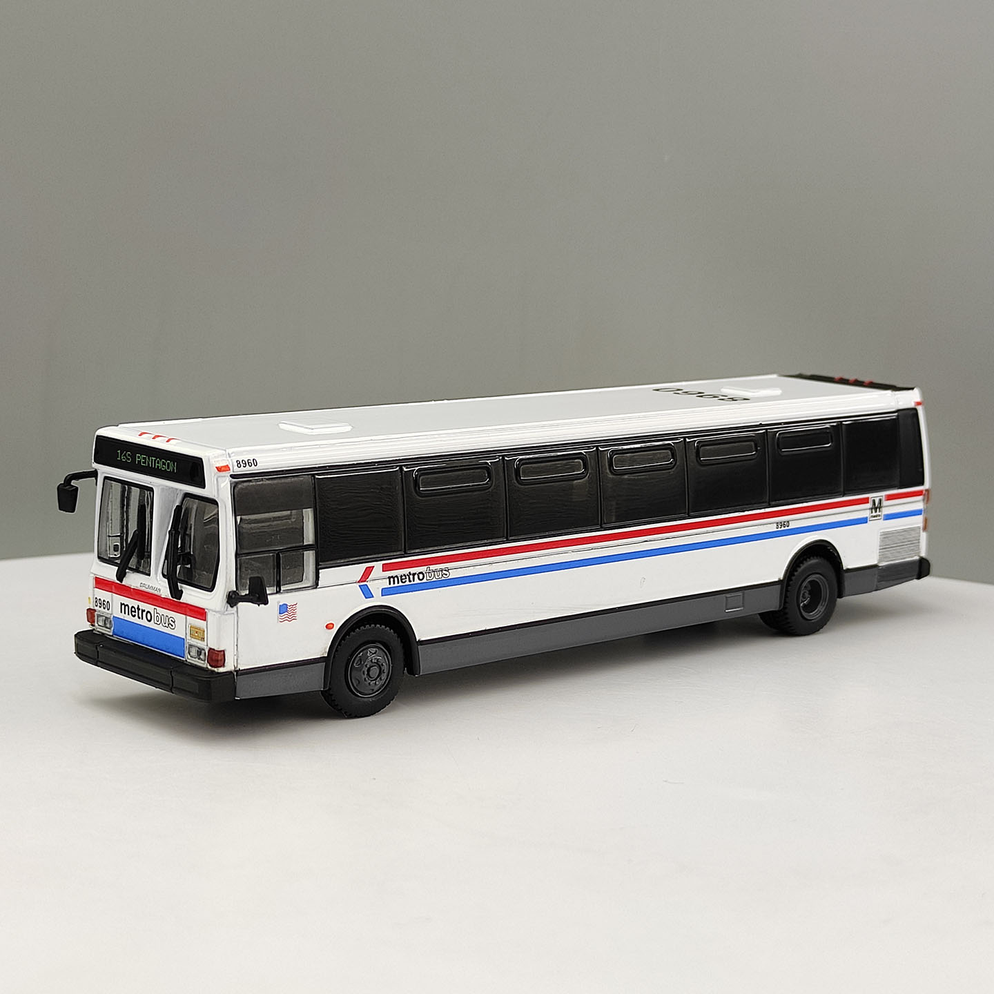 Modelo de Autobús de Larga Dis - Vintage Toys Collection reseña y precio